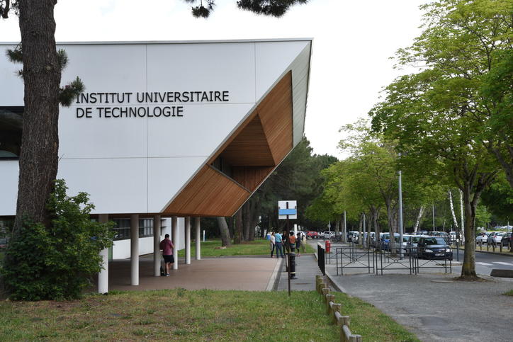 institut superieur de technologie